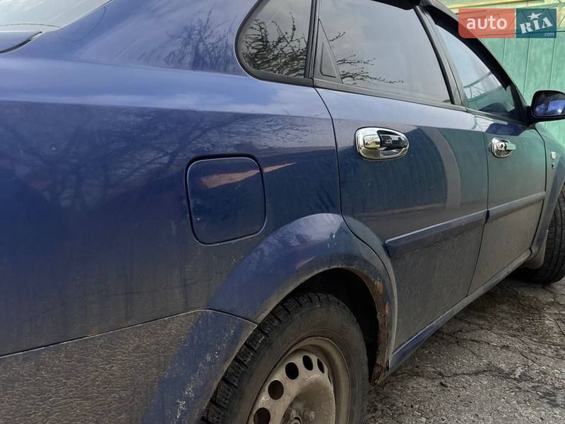 Седан Chevrolet Lacetti 2005 в Полтаве