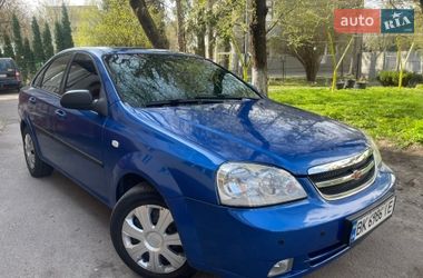 Седан Chevrolet Lacetti 2005 в Ровно