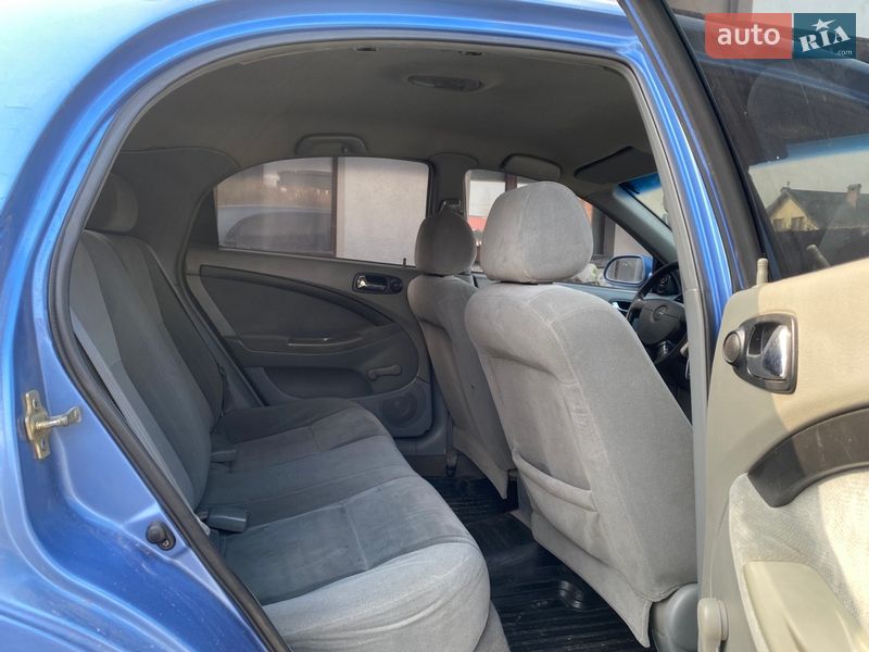 Хэтчбек Chevrolet Lacetti 2006 в Львове