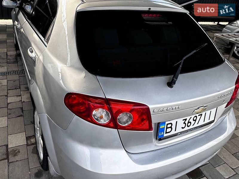 Хэтчбек Chevrolet Lacetti 2004 в Полтаве фото 5 Хэтчбек Chevrolet Lacetti 2004 в Полтаве