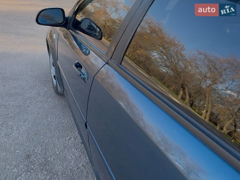 Хэтчбек Chevrolet Lacetti 2008 в Кропивницком фото 4 Хэтчбек Chevrolet Lacetti 2008 в Кропивницком