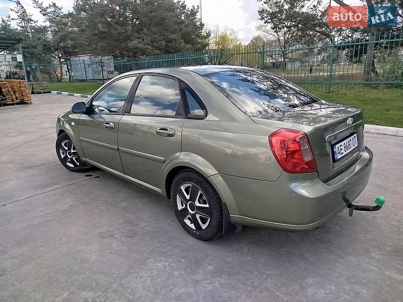 Седан Chevrolet Lacetti 2004 в Павлограде