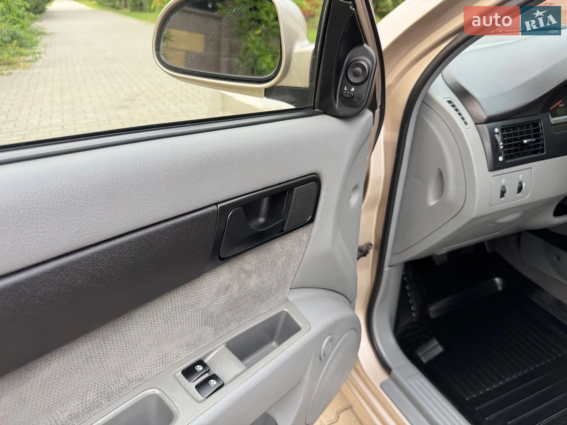 2011 Chevrolet Lacetti - мініатюра 36