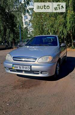 Седан Chevrolet Lanos 2007 в Киеве