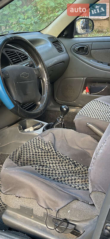 Седан Chevrolet Lanos 2007 в Львові