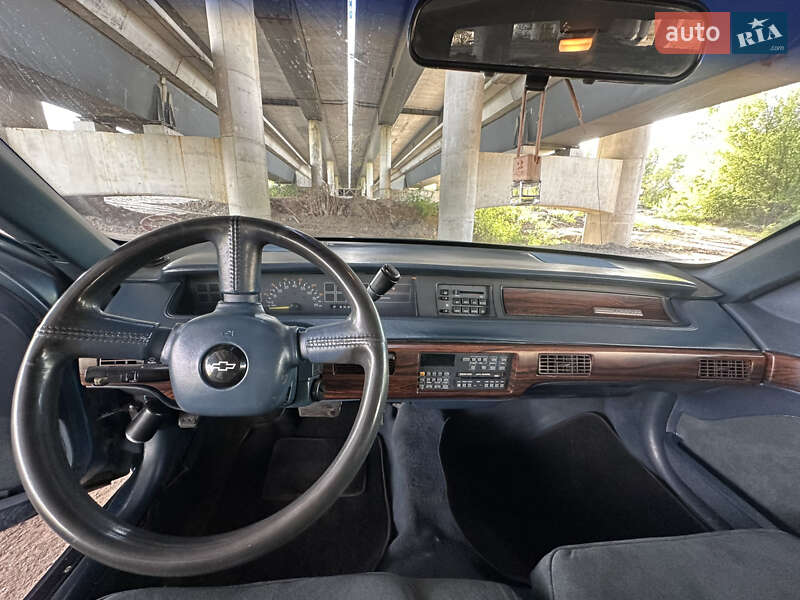 Седан Chevrolet Lumina 1991 в Києві
