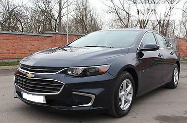 Седан Chevrolet Malibu 2016 в Дрогобичі