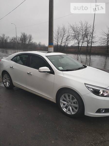 Седан Chevrolet Malibu 2014 в Доброполье