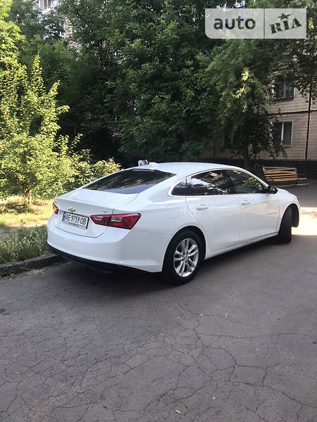 Седан Chevrolet Malibu 2016 в Кривому Розі