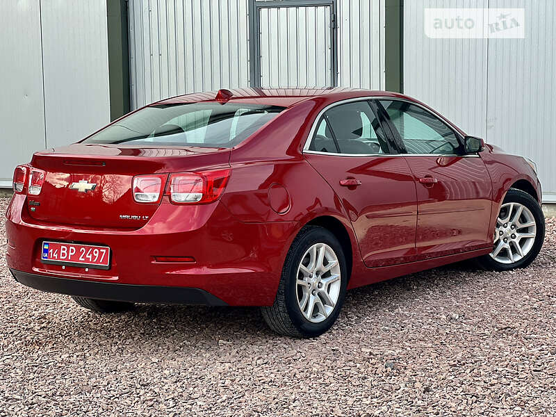 Седан Chevrolet Malibu 2014 в Дрогобыче