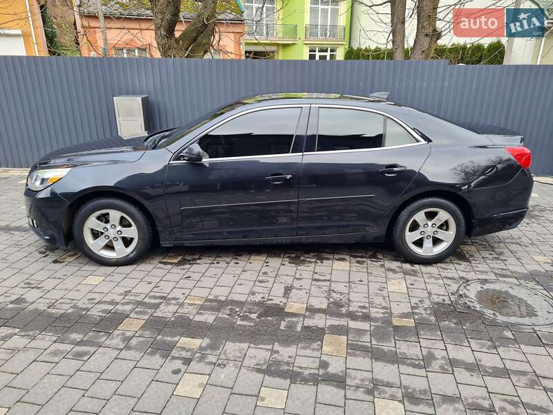 Седан Chevrolet Malibu 2014 в Ужгороді
