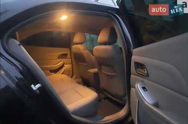 Седан Chevrolet Malibu 2014 в Ужгороді