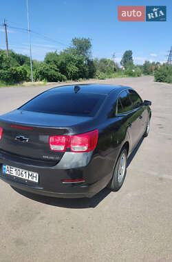 Седан Chevrolet Malibu 2014 в Кривом Роге