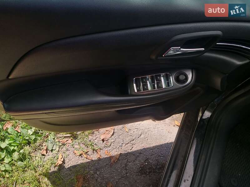Седан Chevrolet Malibu 2012 в Полтаве фото 37 Седан Chevrolet Malibu 2012 в Полтаве