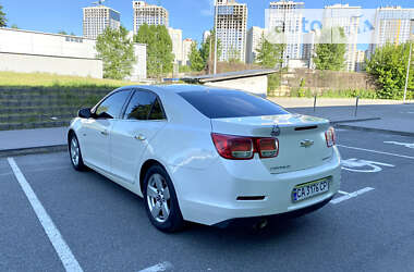 Седан Chevrolet Malibu 2012 в Киеве
