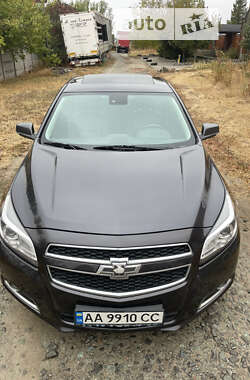 Седан Chevrolet Malibu 2013 в Харькове