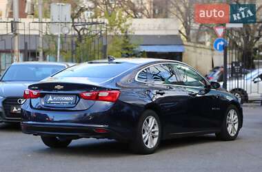 Седан Chevrolet Malibu 2017 в Киеве