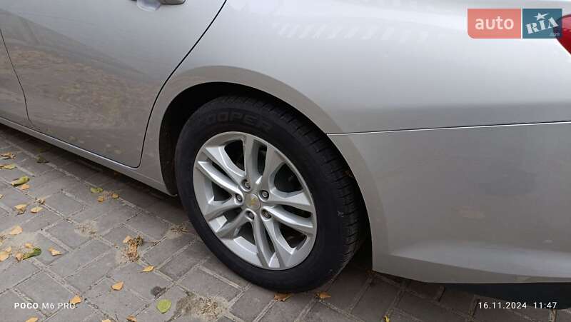 Седан Chevrolet Malibu 2018 в Черкасах
