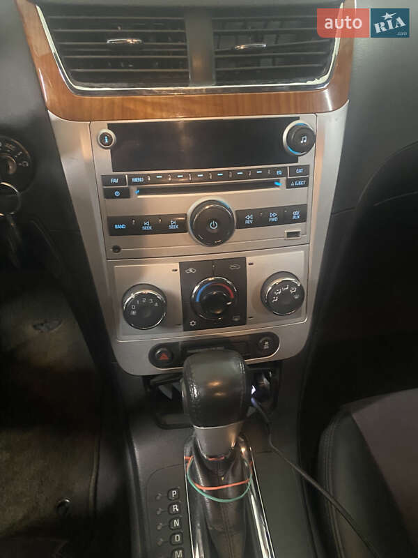 Седан Chevrolet Malibu 2012 в Макарове