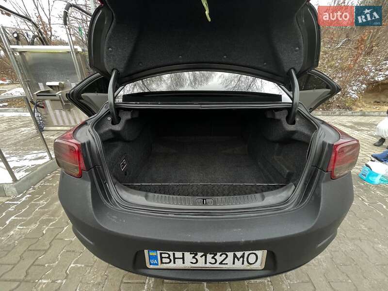 Седан Chevrolet Malibu 2013 в Львове фото 5 Седан Chevrolet Malibu 2013 в Львове