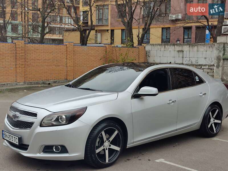Седан Chevrolet Malibu 2012 в Одесі