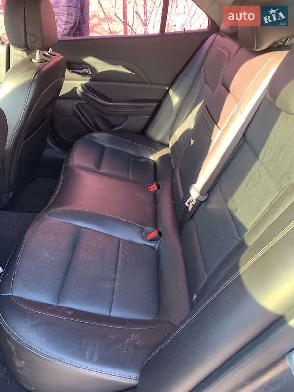 Седан Chevrolet Malibu 2014 в Києві фото 6 Седан Chevrolet Malibu 2014 в Києві