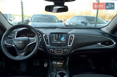 Седан Chevrolet Malibu 2016 в 