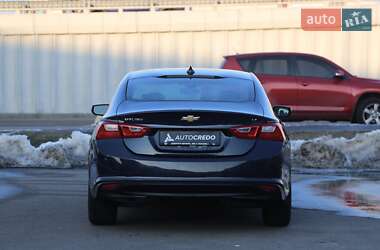 Седан Chevrolet Malibu 2017 в 