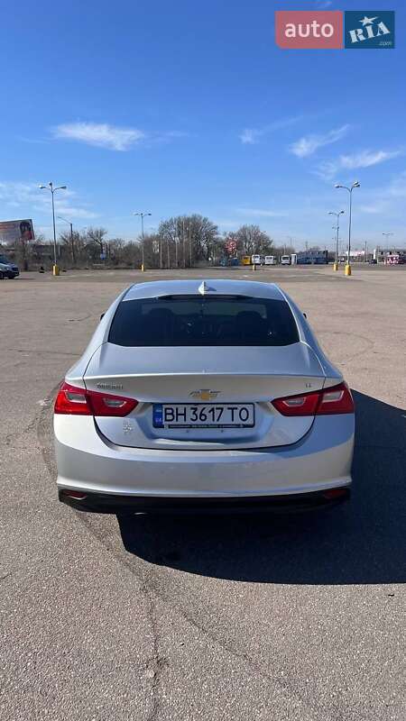 Седан Chevrolet Malibu 2016 в Одессе