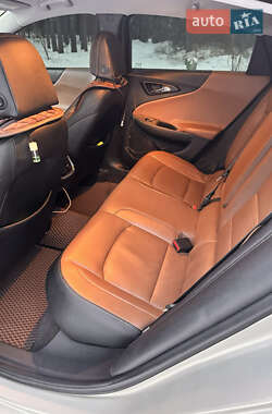 Седан Chevrolet Malibu 2016 в Вишгороді