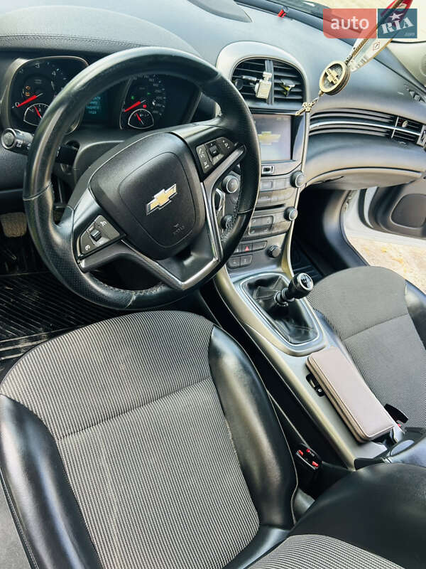 Седан Chevrolet Malibu 2012 в Золочеве
