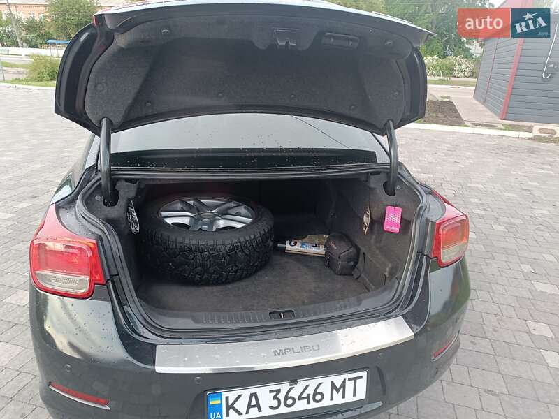 Седан Chevrolet Malibu 2012 в Білій Церкві