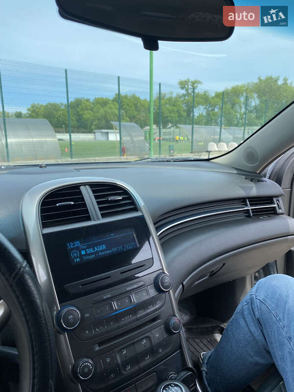 Седан Chevrolet Malibu 2012 в Олександрії