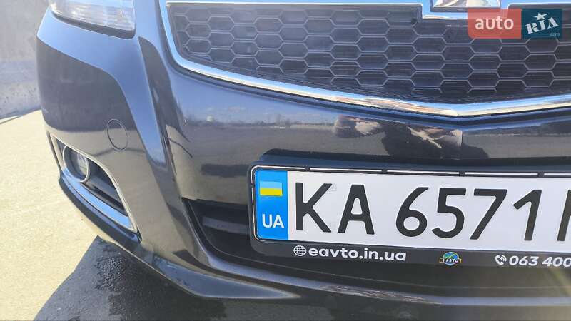 Седан Chevrolet Malibu 2015 в Жашківу