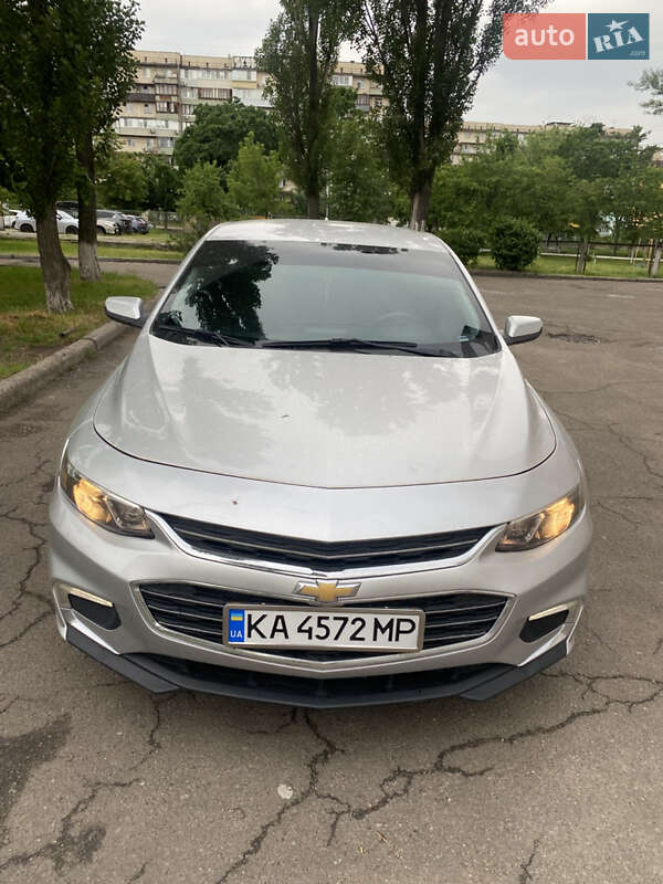 Седан Chevrolet Malibu 2017 в Киеве