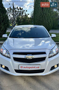 Седан Chevrolet Malibu 2016 в Сумах