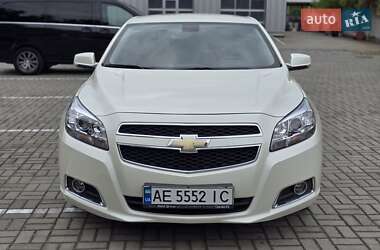 Седан Chevrolet Malibu 2012 в Дніпрі