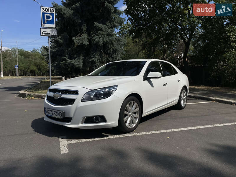 Седан Chevrolet Malibu 2013 в Николаеве