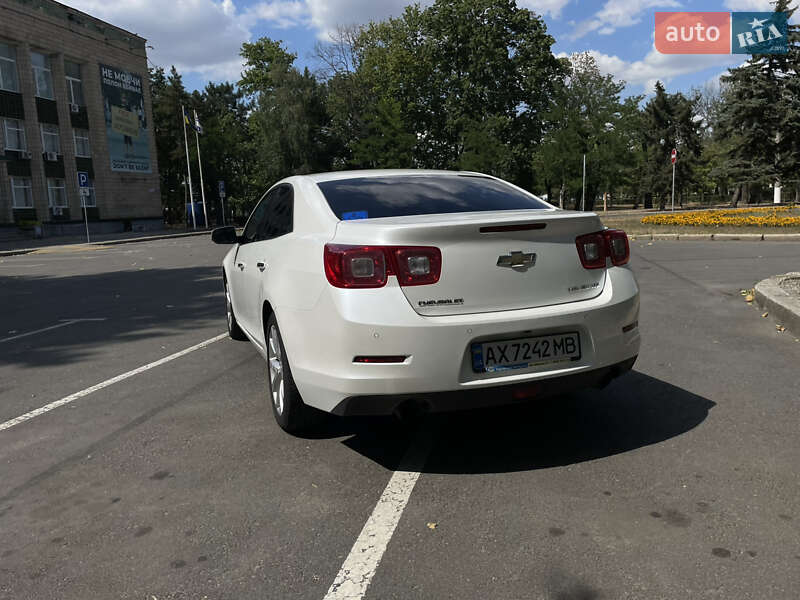 Седан Chevrolet Malibu 2013 в Николаеве