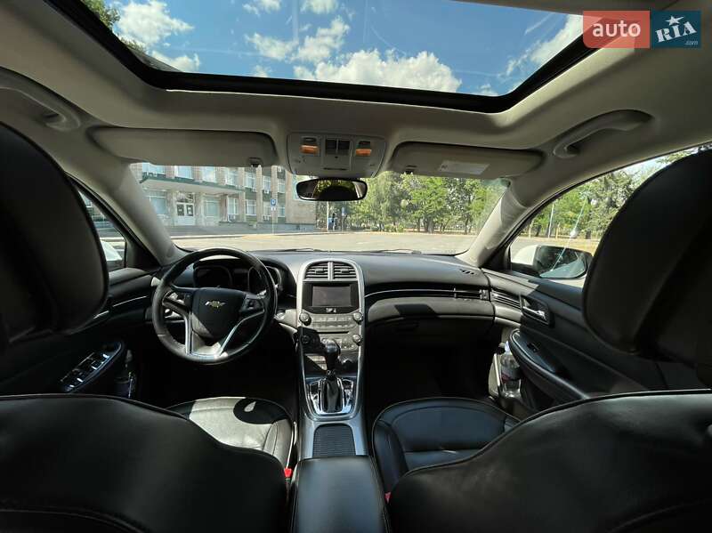 Седан Chevrolet Malibu 2013 в Николаеве