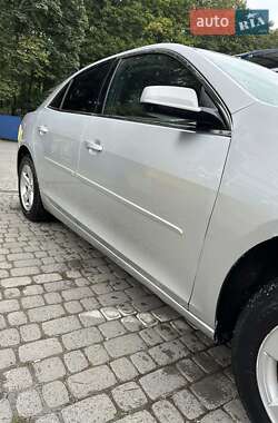 Седан Chevrolet Malibu 2013 в 