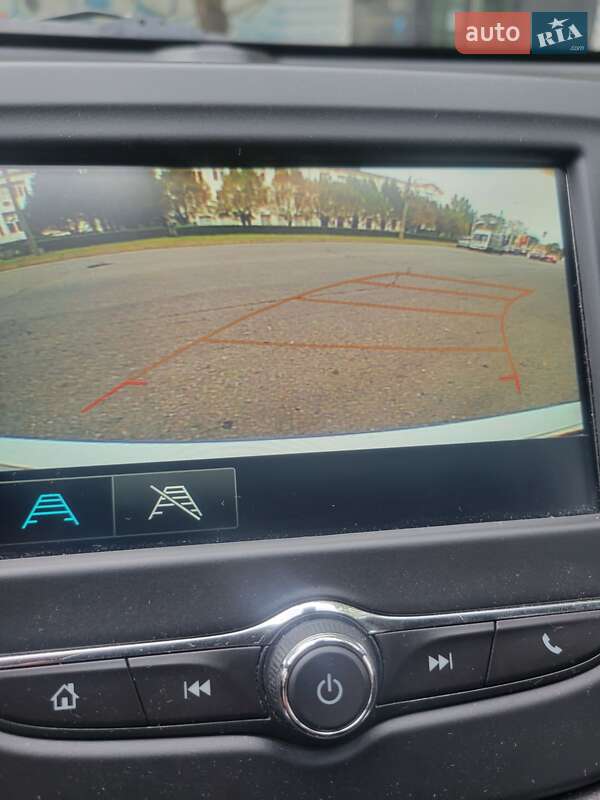 Седан Chevrolet Malibu 2018 в Запорожье