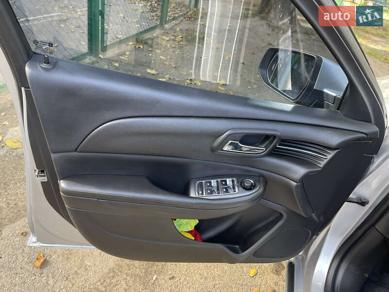 Седан Chevrolet Malibu 2012 в Миколаєві
