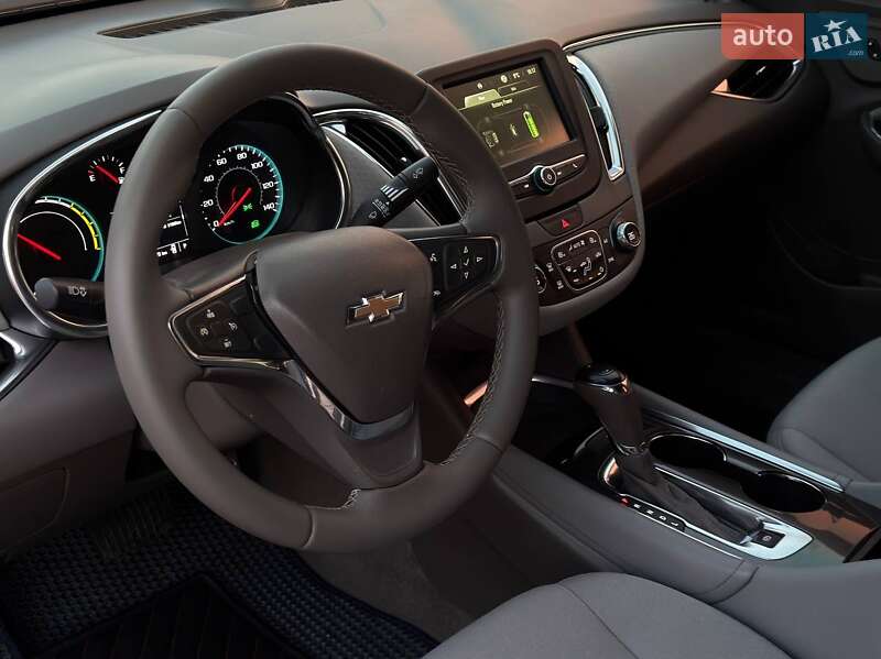 Седан Chevrolet Malibu 2016 в Харкові