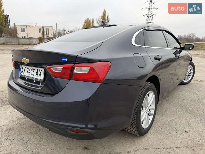 Седан Chevrolet Malibu 2016 в Харькове