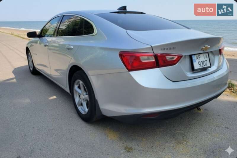 Седан Chevrolet Malibu 2018 в Запорожье