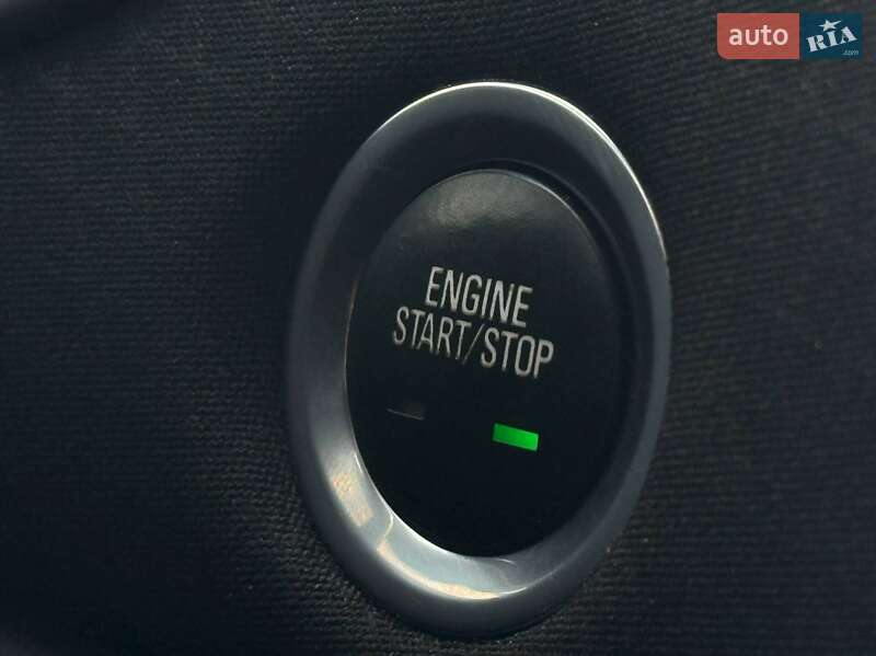 Седан Chevrolet Malibu 2020 в Киеве