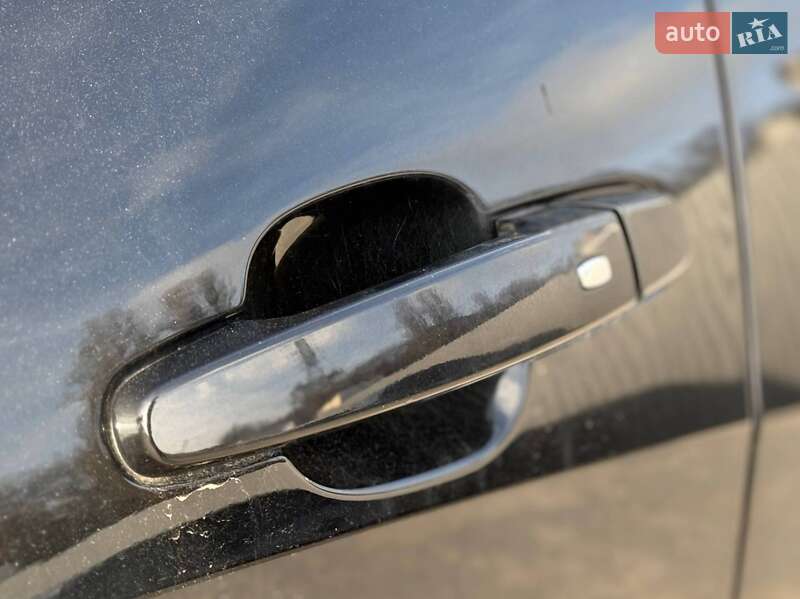 Седан Chevrolet Malibu 2020 в Киеве