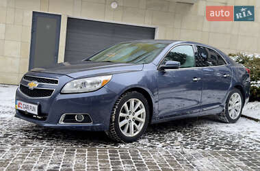 Седан Chevrolet Malibu 2013 в Львові
