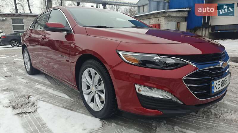 Седан Chevrolet Malibu 2024 в Киеве